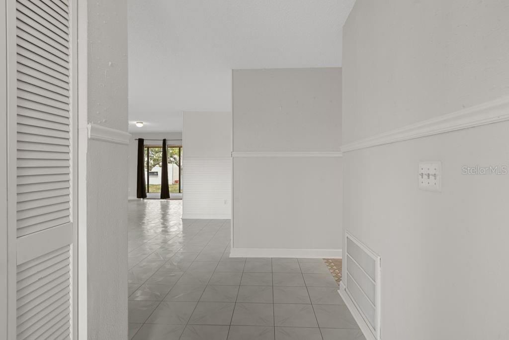 5524 Gridley Lane New Port Richey, FL 34652 - Photo 5 of 62