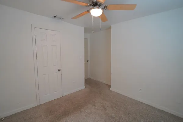 $1,300 | 702 Nassau Street, Tallahassee, FL 32310