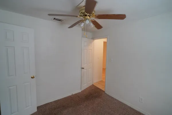 $1,300 | 702 Nassau Street, Tallahassee, FL 32310