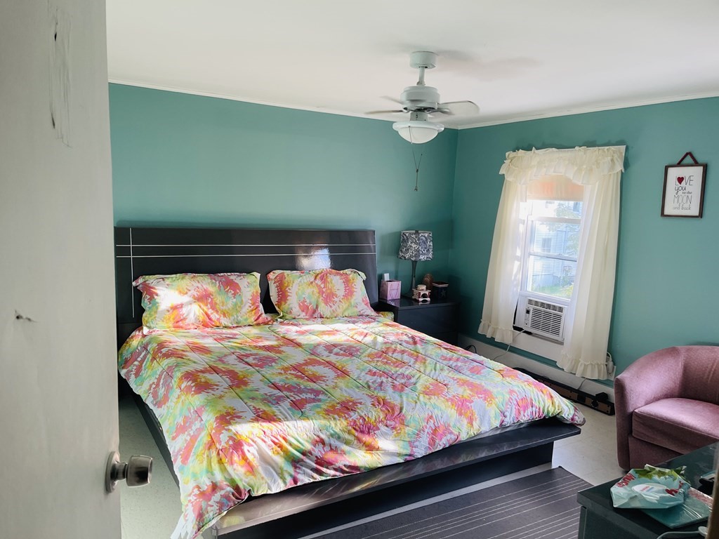 35 Andrew Street Springfield, MA 01109 - Photo 12 of 18 Gallery Image 12