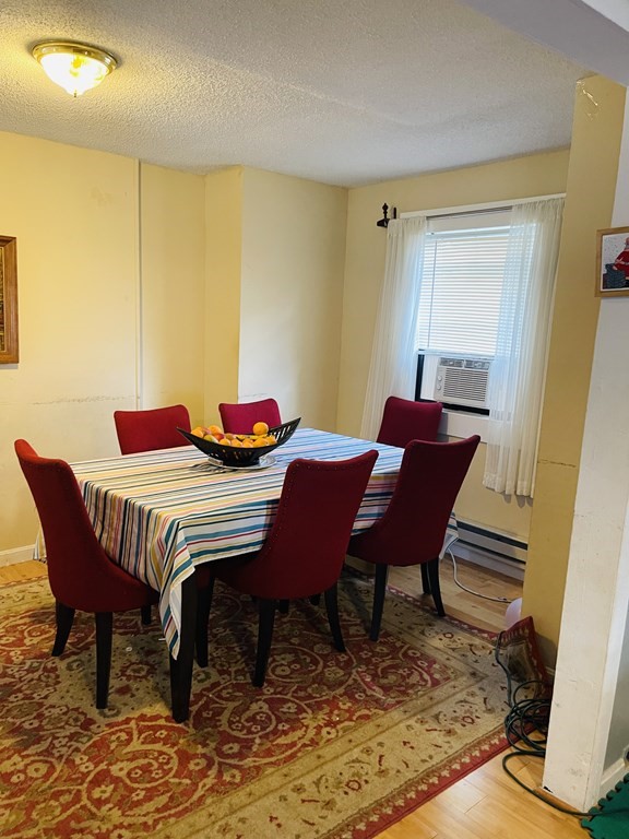 35 Andrew Street Springfield, MA 01109 - Photo 7 of 18 Gallery Image 7