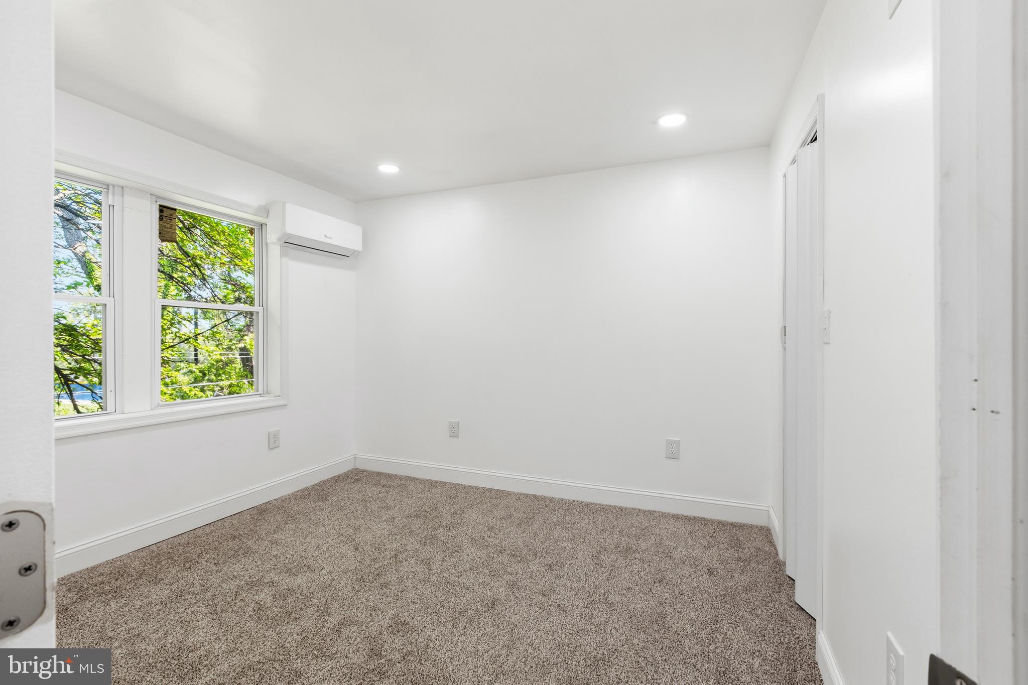 1415 Ridley Avenue Chester, PA 19013 - Photo 17 of 24