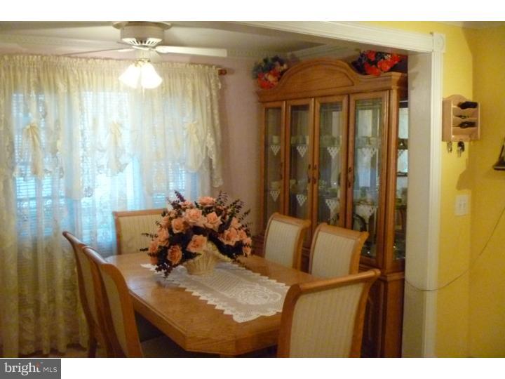211 Chestnut Street Delran, NJ 08075 - Photo 10 of 18 Dining Room