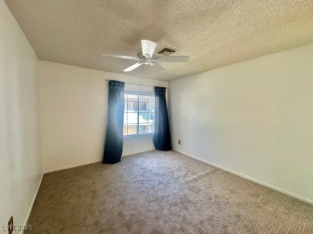 $1,395 | 4812 Nara Vista Way, Unit 204, Las Vegas, NV 89103