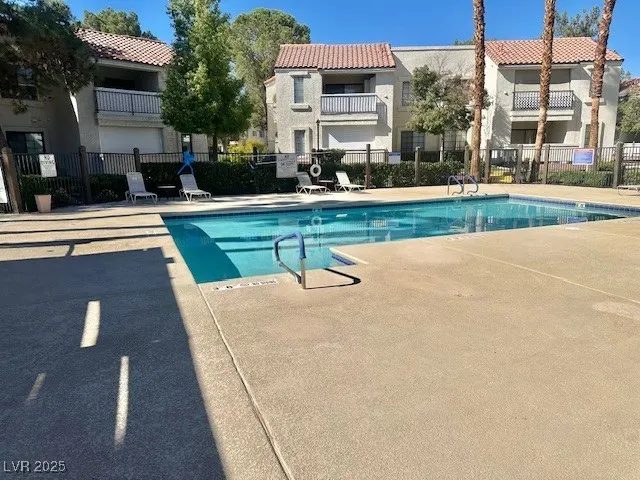 $1,395 | 4812 Nara Vista Way, Unit 204, Las Vegas, NV 89103