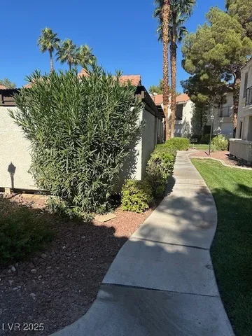 $1,395 | 4812 Nara Vista Way, Unit 204, Las Vegas, NV 89103