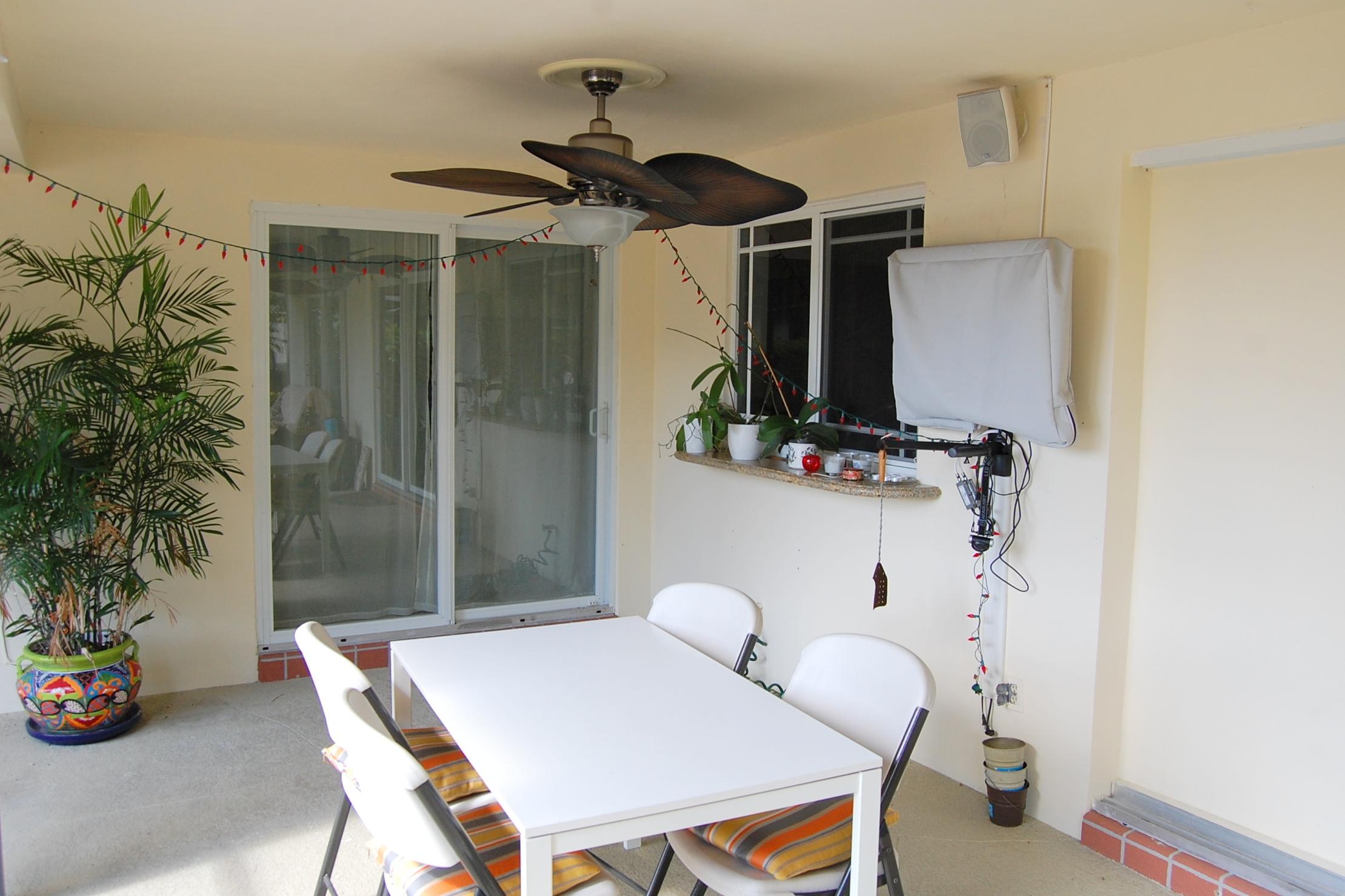 1270 Northwest 8th Street Boca Raton, FL 33486 - Photo 27 of 40 25 Screen Porch