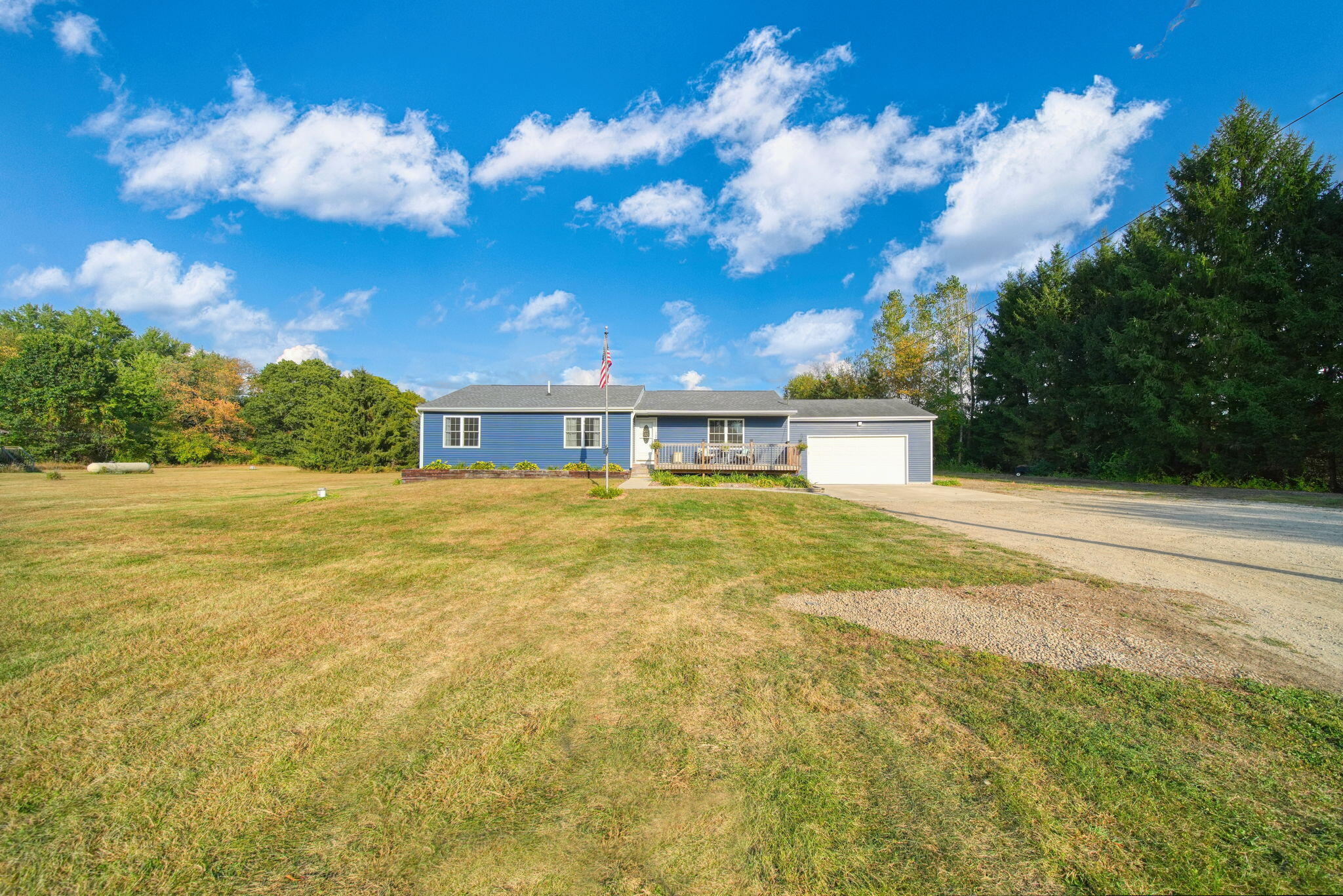 9857 Beeman Road Chelsea, MI 48118 - Photo 2 of 53 1-web-or-mls-DSC01616_HDR