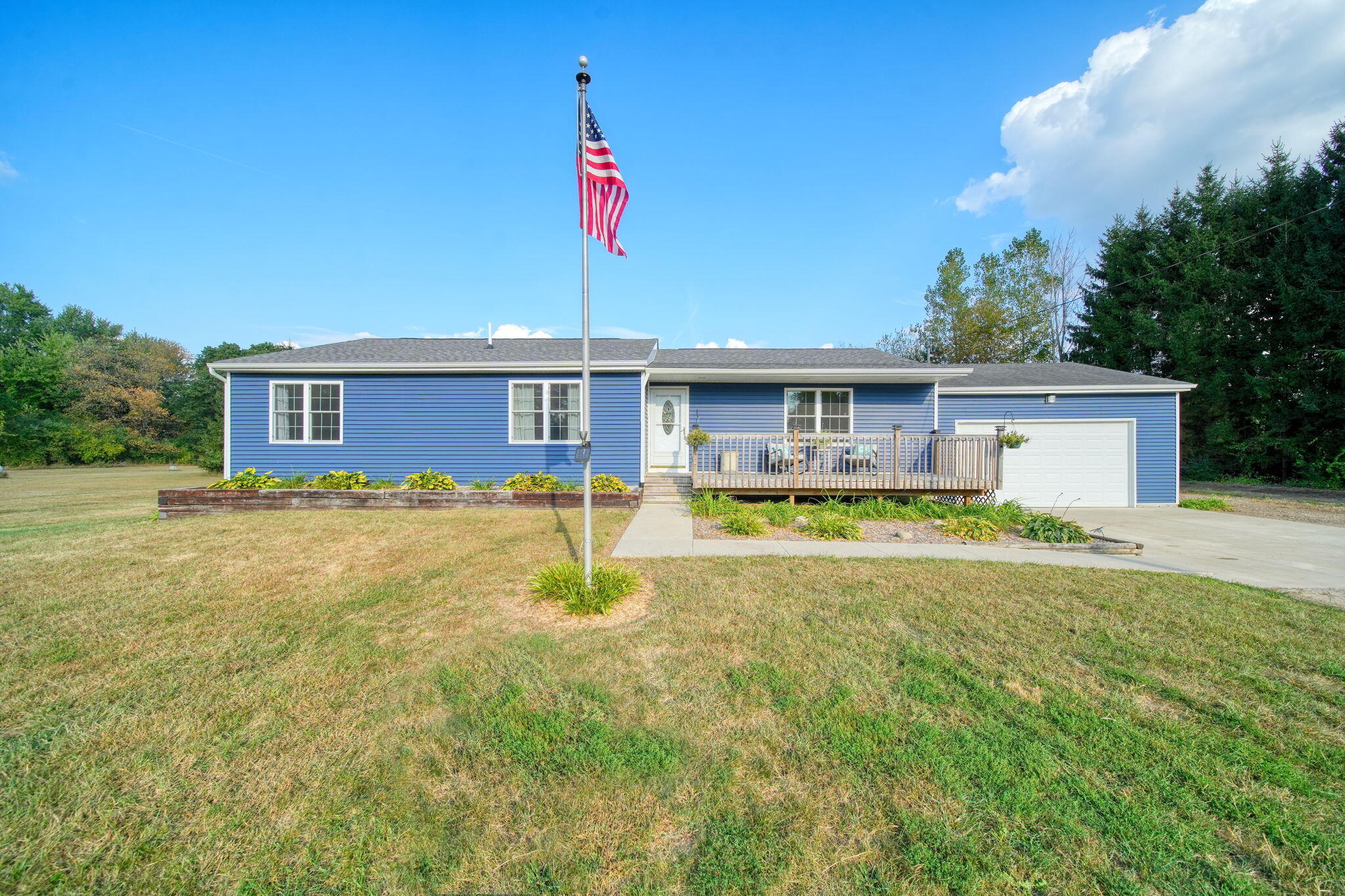 9857 Beeman Road Chelsea, MI 48118 - Photo 3 of 53 3-web-or-mls-DSC01586_HDR