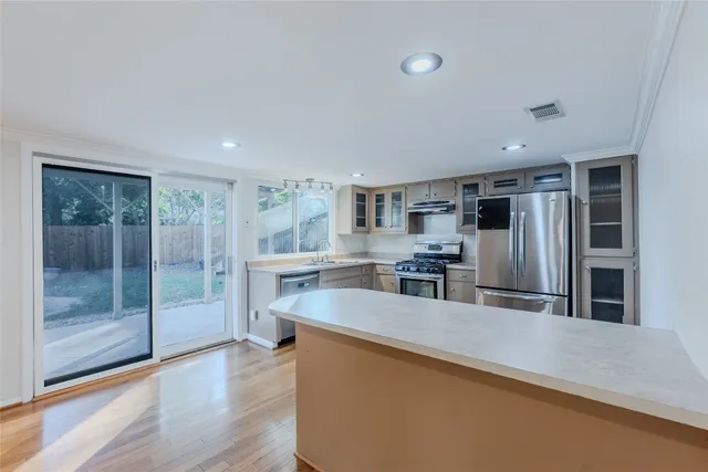 $2,150 | 8203 Beaver Brook Lane, Austin, TX 78748