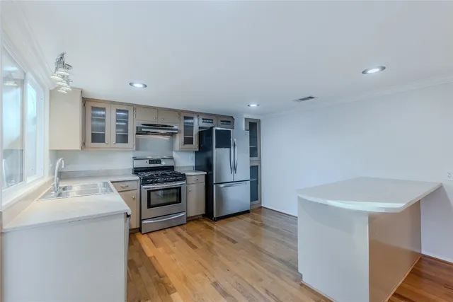 $2,150 | 8203 Beaver Brook Lane, Austin, TX 78748