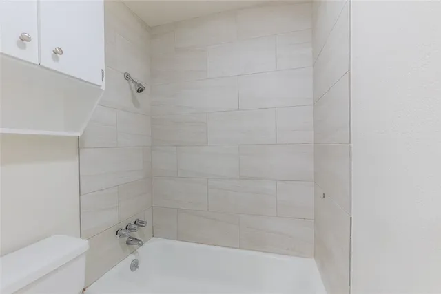 $2,150 | 8203 Beaver Brook Lane, Austin, TX 78748