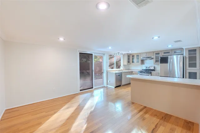 $2,150 | 8203 Beaver Brook Lane, Austin, TX 78748