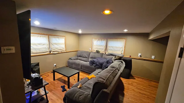 $299,900 | 36661 North Oakwood Drive, Lake Villa, IL 60046