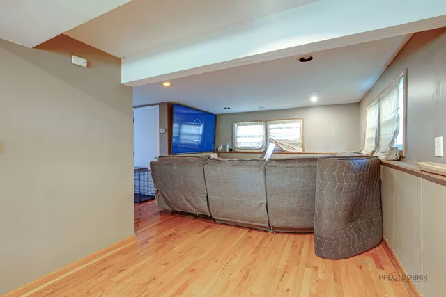 $299,900 | 36661 North Oakwood Drive, Lake Villa, IL 60046