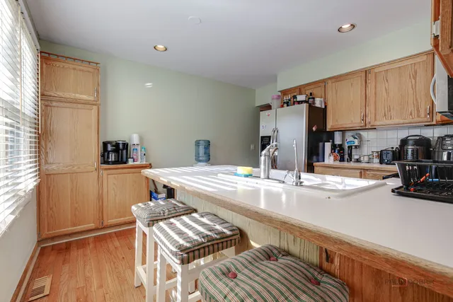 $299,900 | 36661 North Oakwood Drive, Lake Villa, IL 60046