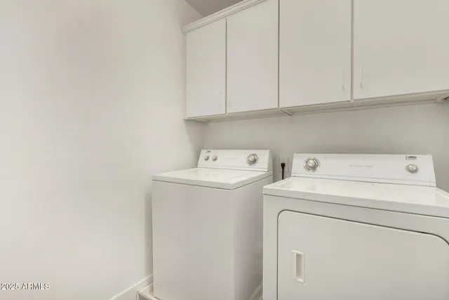 $370,000 | 15933 North 19th Drive, Phoenix, AZ 85023