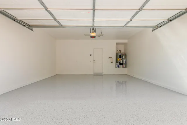 $370,000 | 15933 North 19th Drive, Phoenix, AZ 85023