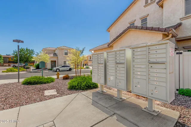 $370,000 | 15933 North 19th Drive, Phoenix, AZ 85023