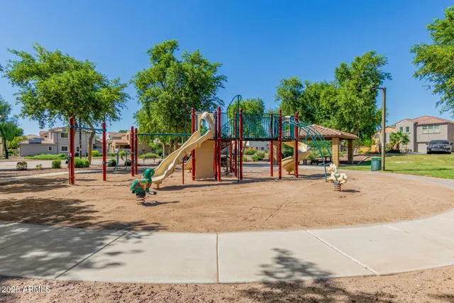 $370,000 | 15933 North 19th Drive, Phoenix, AZ 85023