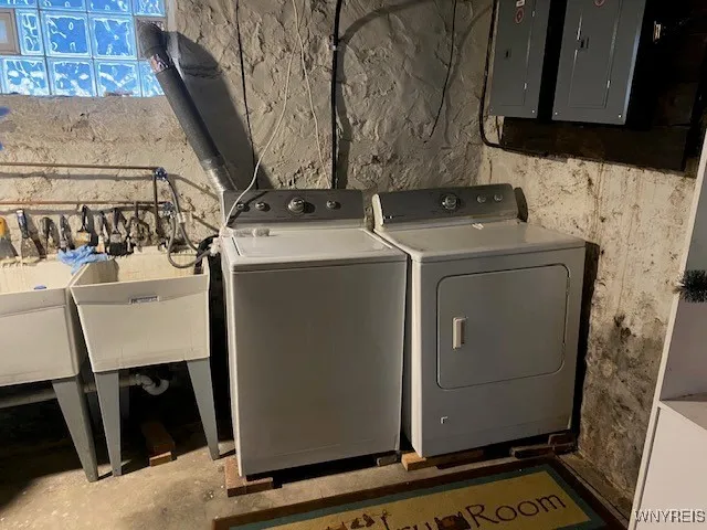 $1,495 | 27 Henley Road, Buffalo, NY 14216