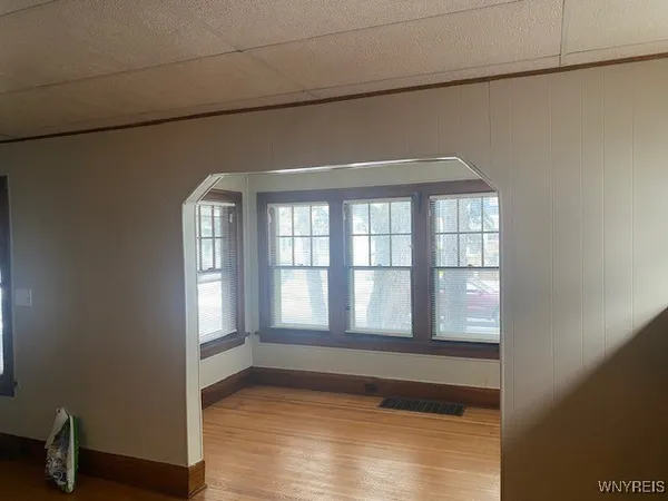 $1,495 | 27 Henley Road, Buffalo, NY 14216