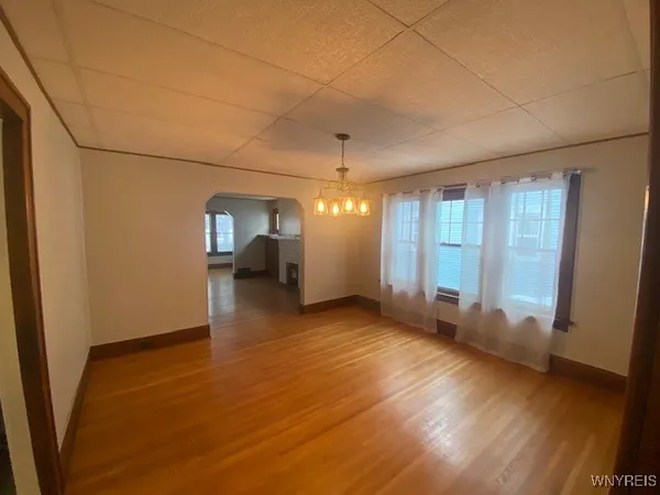 $1,495 | 27 Henley Road, Buffalo, NY 14216