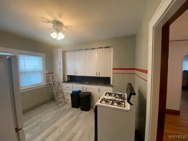 $1,495 | 27 Henley Road, Buffalo, NY 14216