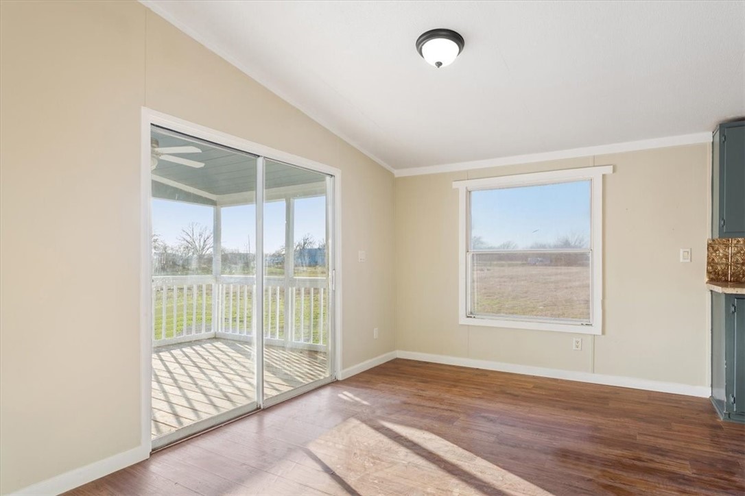 1048 Ross Road Elm Mott, TX 76640 - Photo 16 of 30