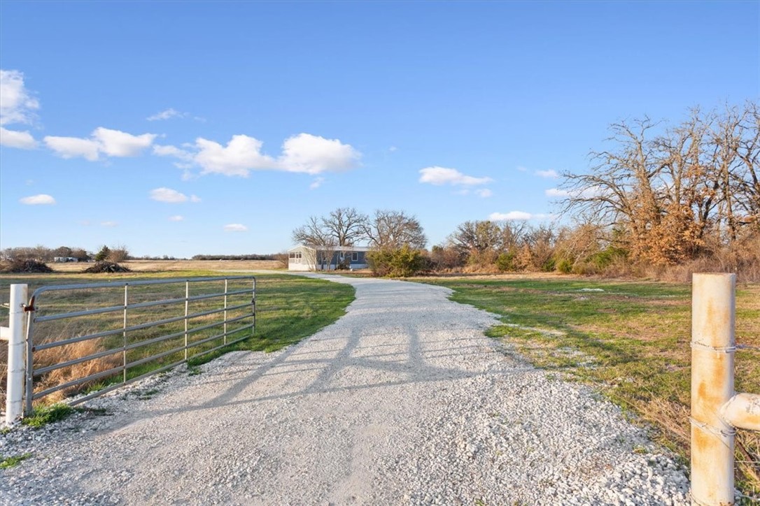 1048 Ross Road Elm Mott, TX 76640 - Photo 2 of 30