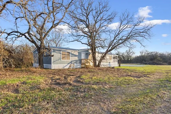 $220,000 | 1048 Ross Road, Elm Mott, TX 76640