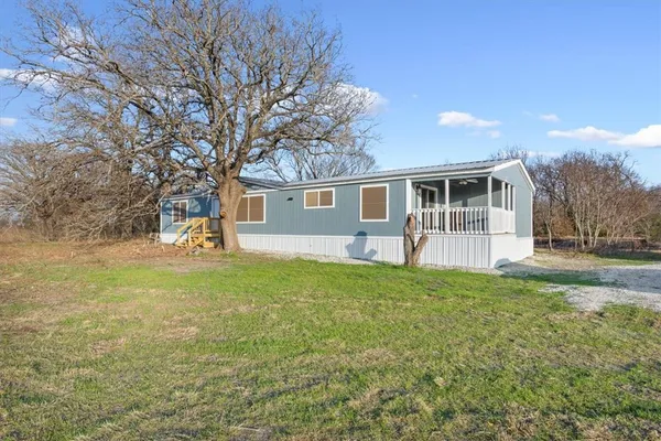 $220,000 | 1048 Ross Road, Elm Mott, TX 76640