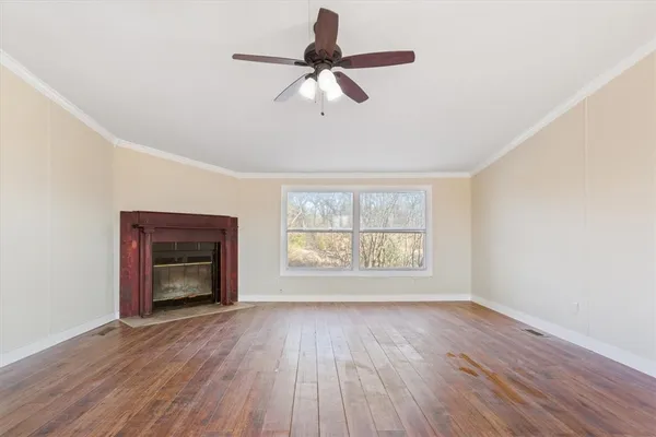 $220,000 | 1048 Ross Road, Elm Mott, TX 76640