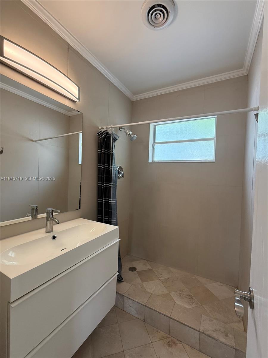 7415 Normandy Street Miramar, FL 33023 - Photo 14 of 19