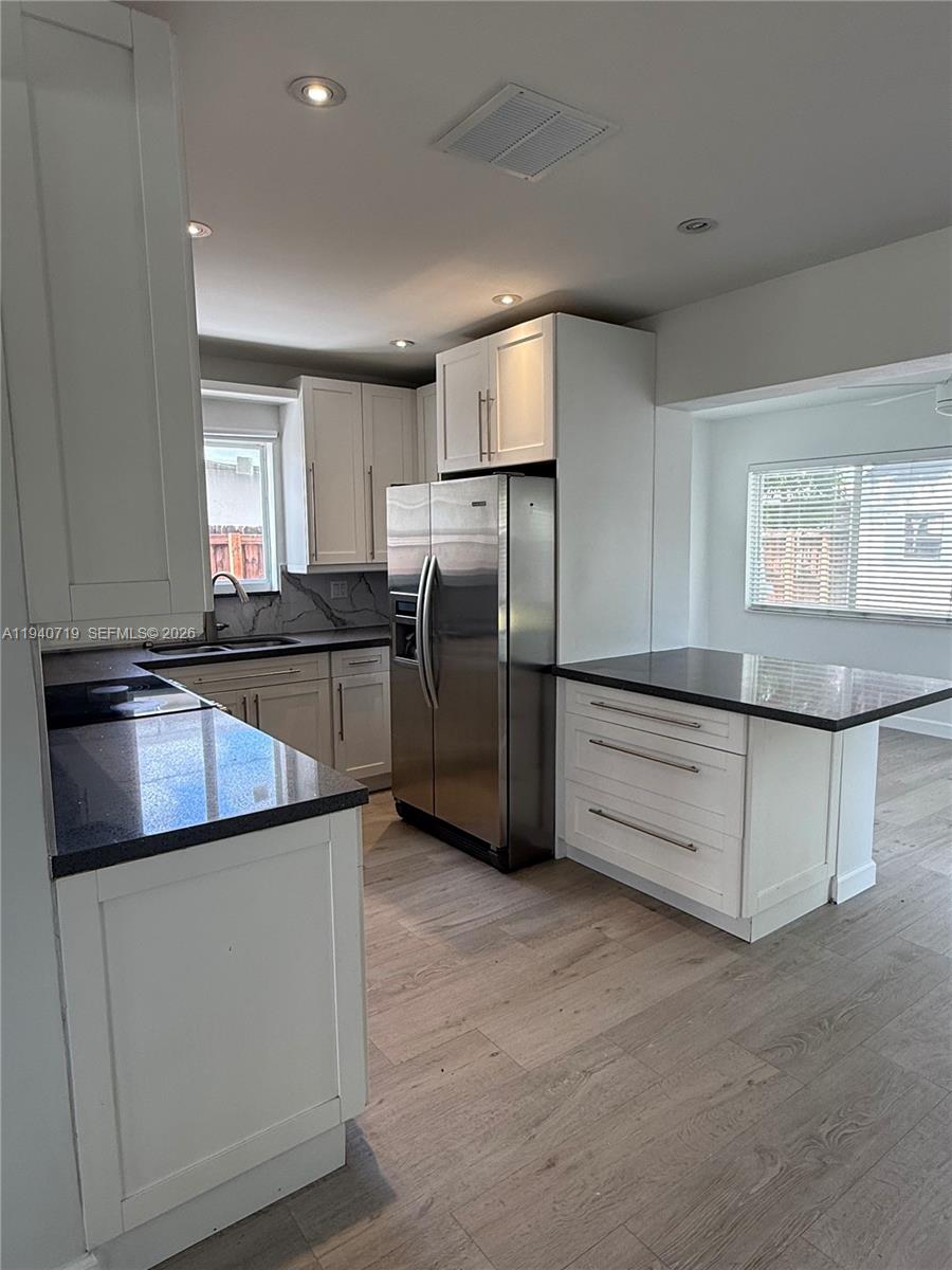 7415 Normandy Street Miramar, FL 33023 - Photo 6 of 19