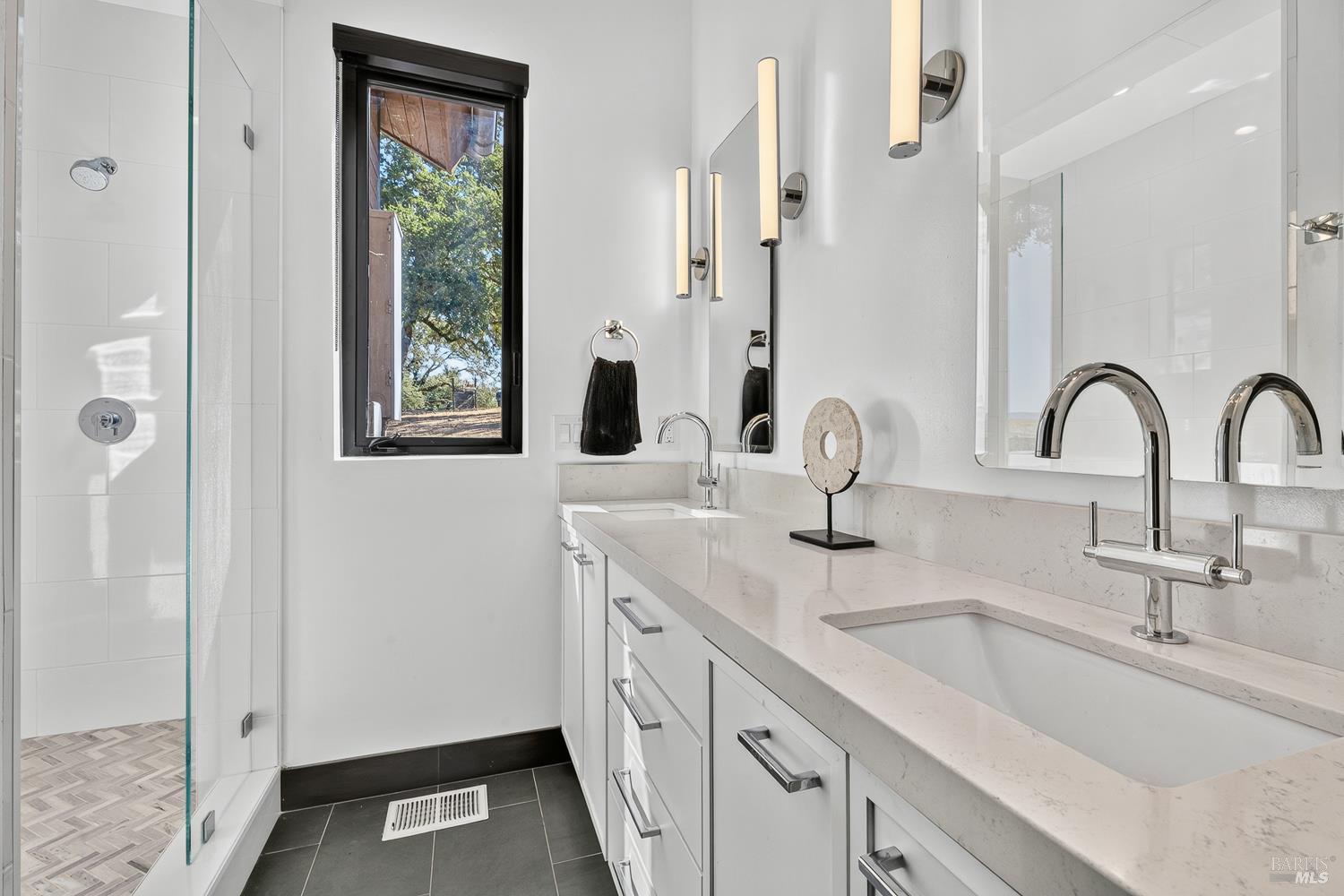 18115 Highlands Ridge Road Cloverdale, CA 95425 - Photo 43 of 87 Gallery Image 43