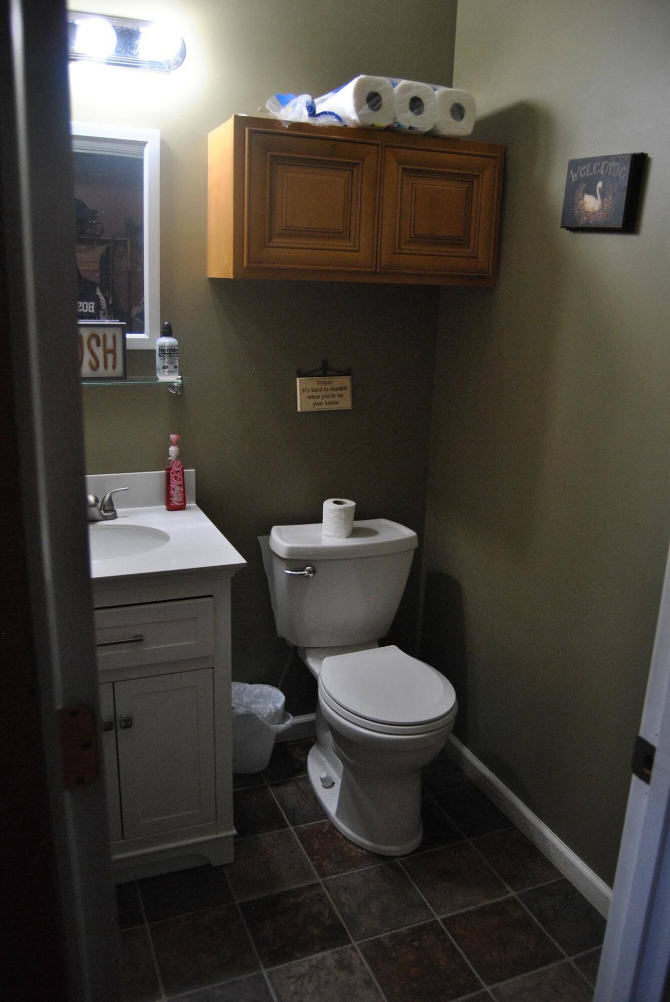 1251 Morgan Hollow Road Ronceverte, WV 24970 - Photo 14 of 43 Gallery Image 14