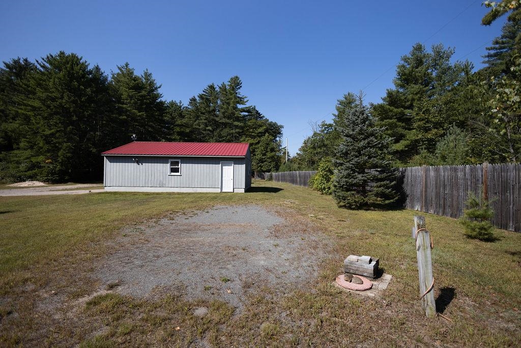 360 Maple Road Tamworth, NH 03886 - Photo 28 of 33 Gallery Image 28