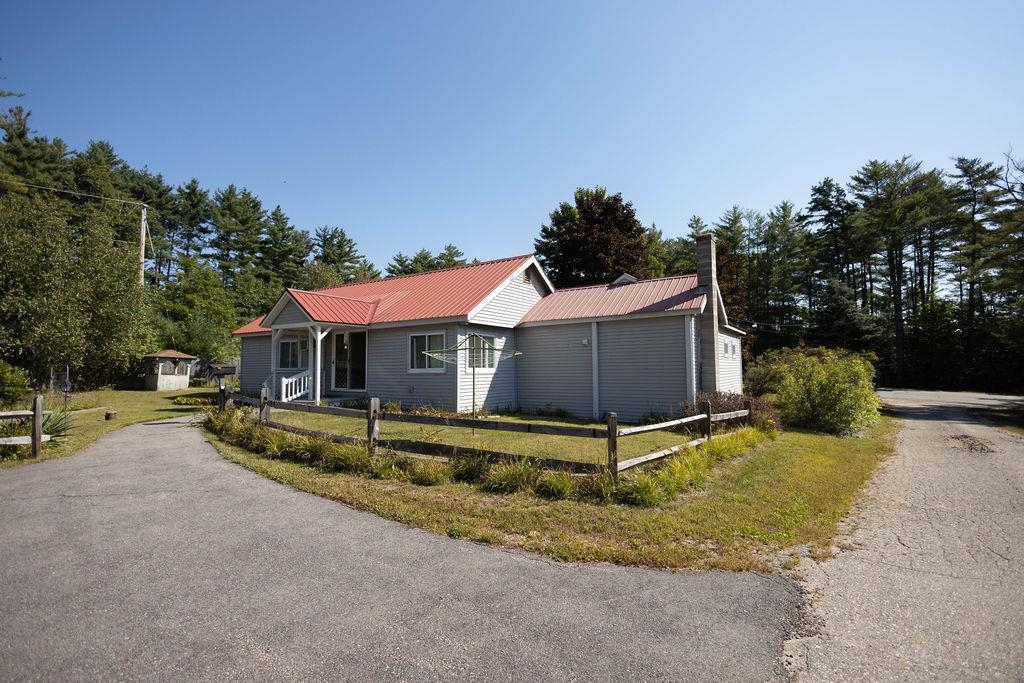 360 Maple Road Tamworth, NH 03886 - Photo 4 of 33 Gallery Image 4