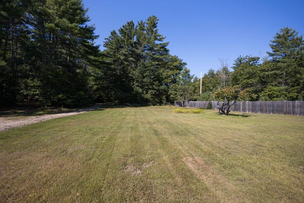 360 Maple Road Tamworth, NH 03886 - Photo 5 of 33 Gallery Image 5