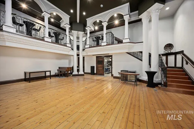 $750,000 | 200 8th Avenue North, Buhl, ID 83316