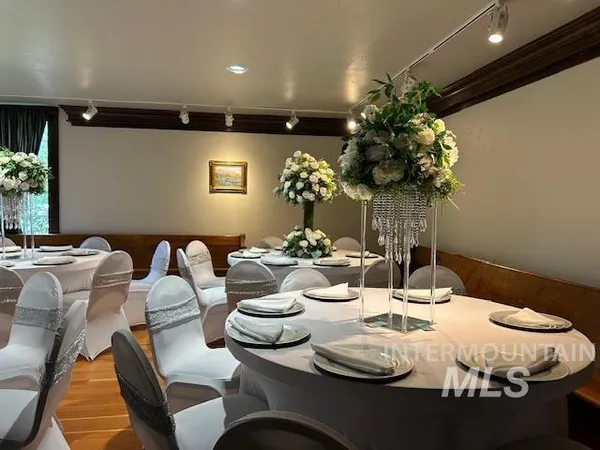 $600,000 | 200 8th Avenue North, Buhl, ID 83316