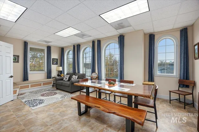 $750,000 | 200 8th Avenue North, Buhl, ID 83316