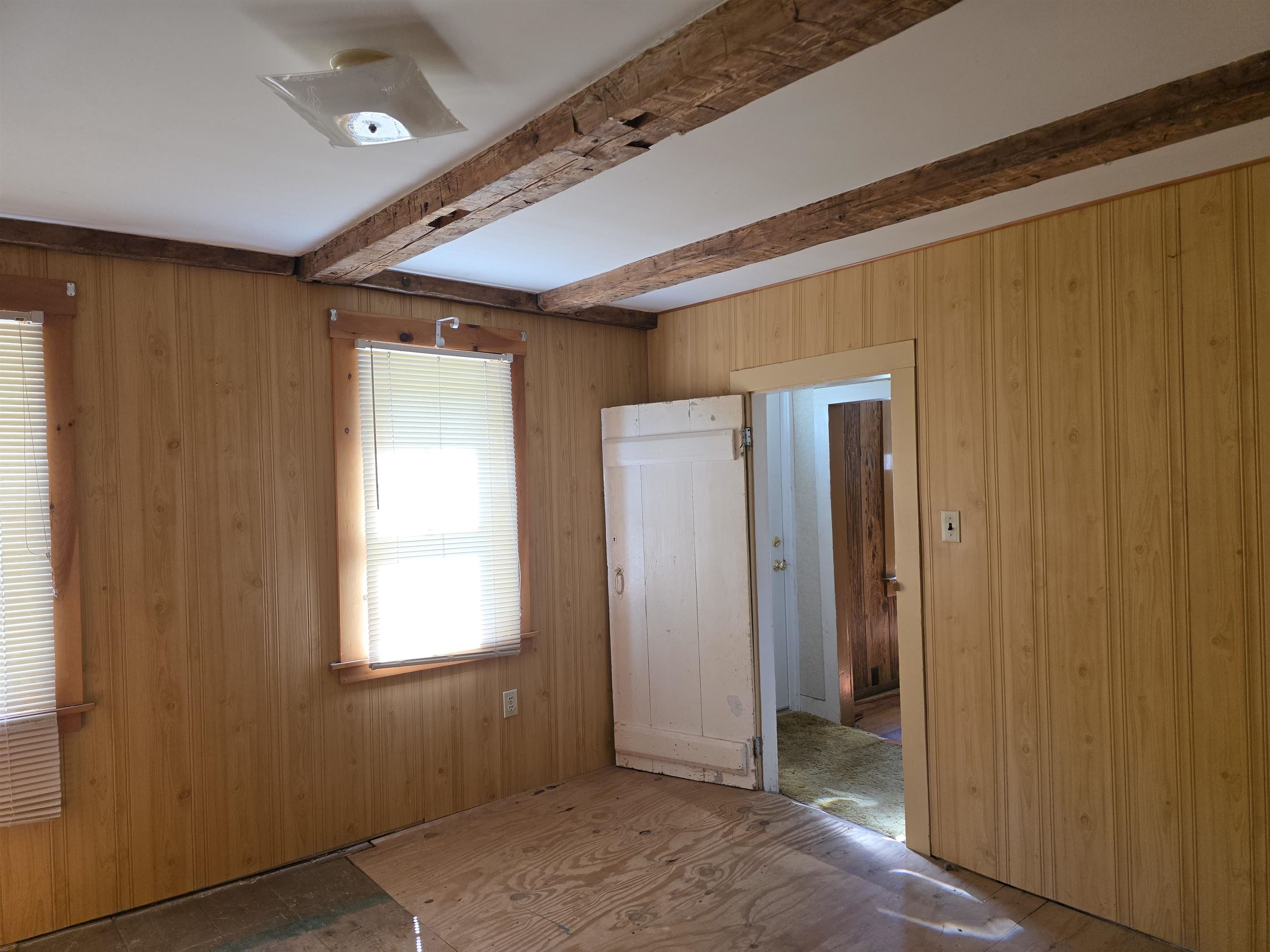 139 Pleasant Valley Road Springfield, VT 05156 - Photo 15 of 30 Gallery Image 15