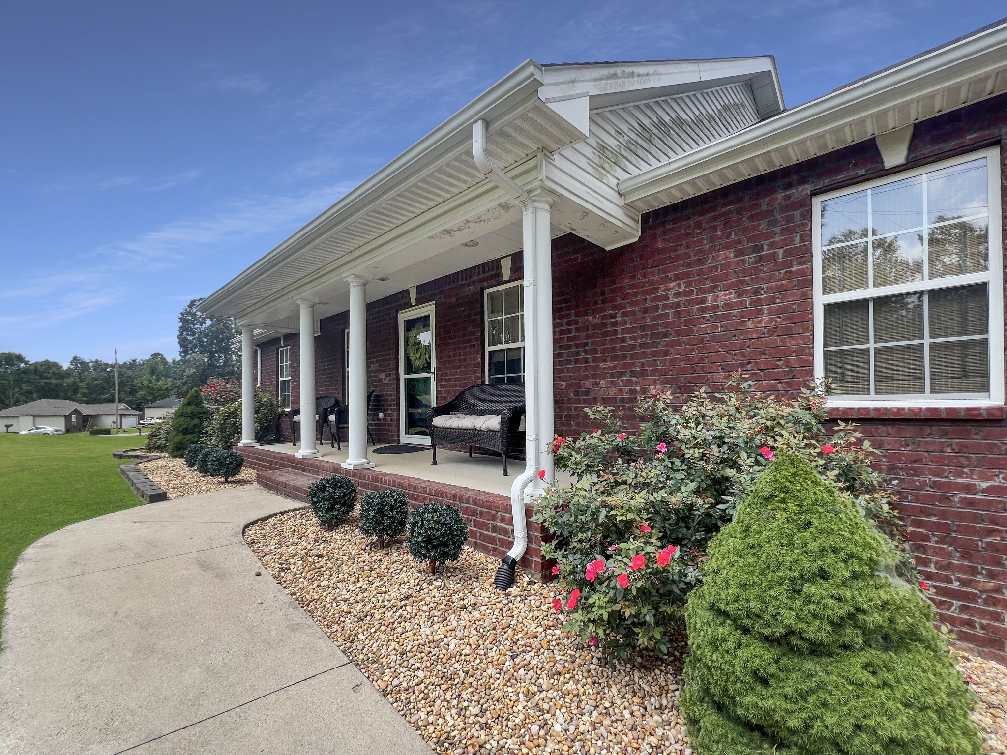 319 Wynns Ferry Road Dover, TN 37058 - Photo 4 of 27 a view of a house with backyard and porch