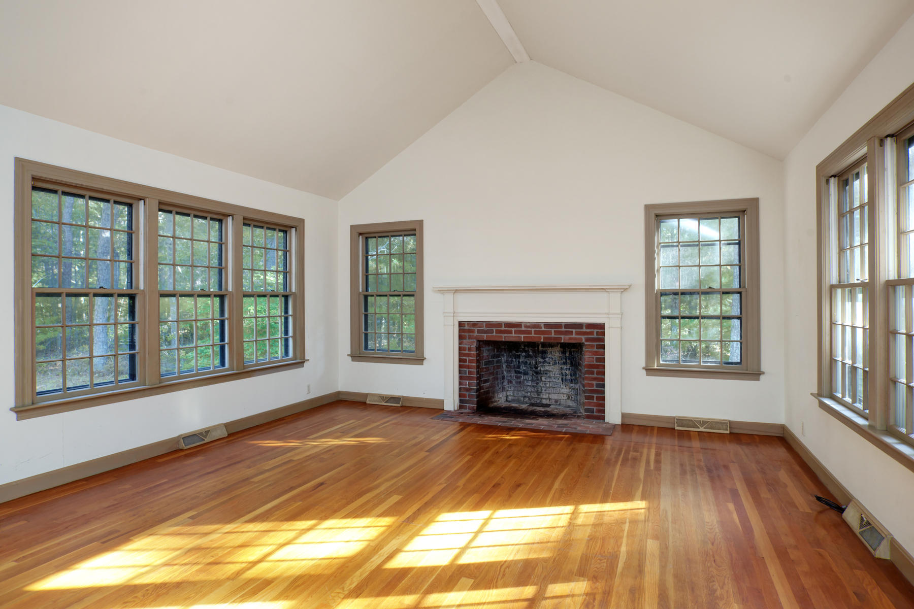 21 Lowell Road Cotuit, MA 02635 - Photo 11 of 49 Living Room