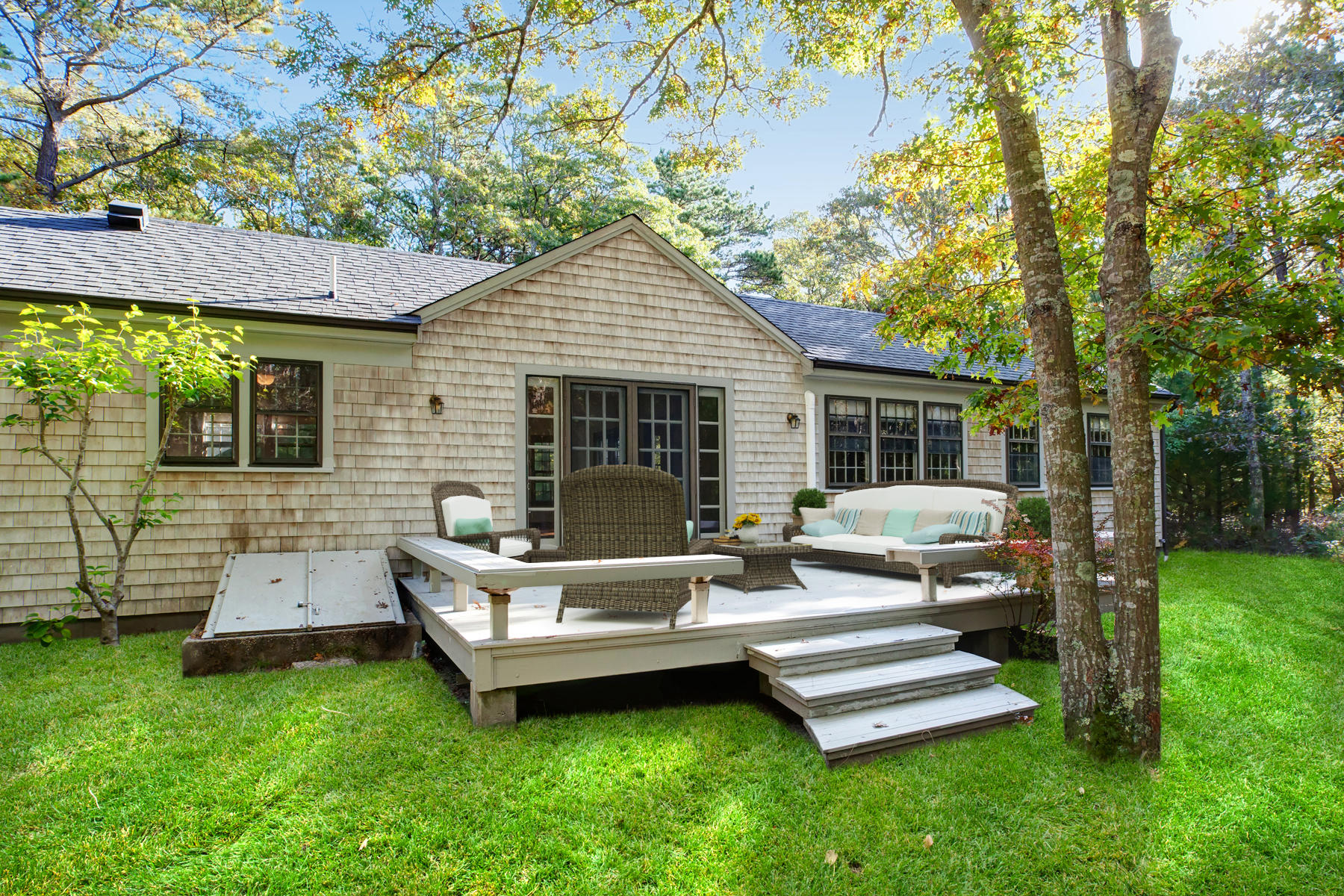 21 Lowell Road Cotuit, MA 02635 - Photo 3 of 49 Virtual Staging