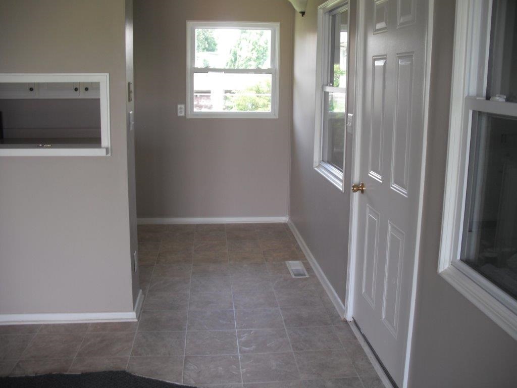 1609 Nuttman Avenue Decatur, IN 46733 - Photo 5 of 21