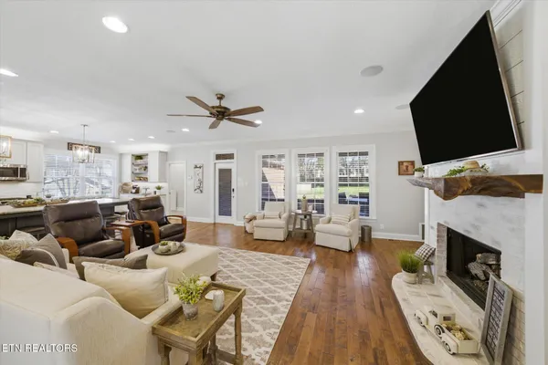 $725,000 | 5804 Rosedown Court, Knoxville, TN 37918