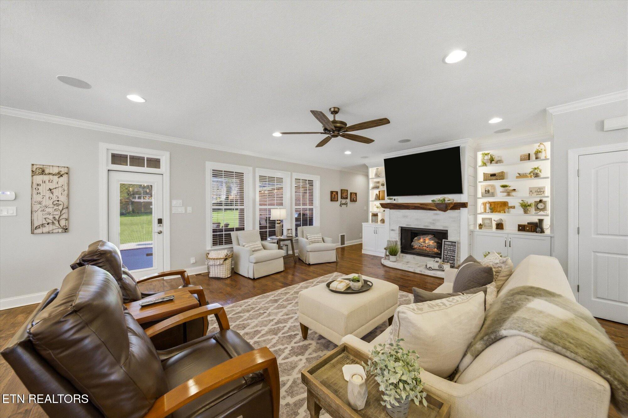 5804 Rosedown Court Knoxville, TN 37918 - Photo 24 of 58 17-5804-Rosedown-Ct-Knoxville-TN-17